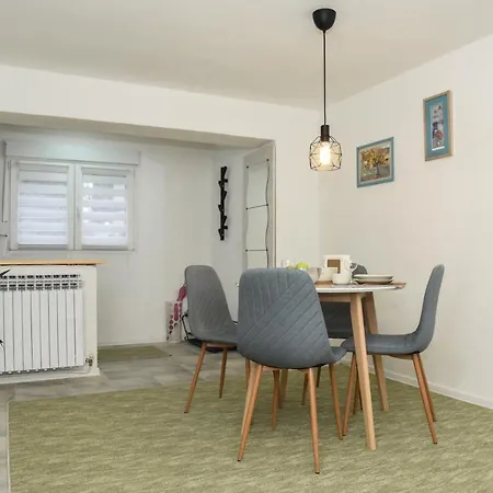 Appartamento L & S Banjica Belgrado Esterno foto